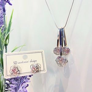 Rose earring set
